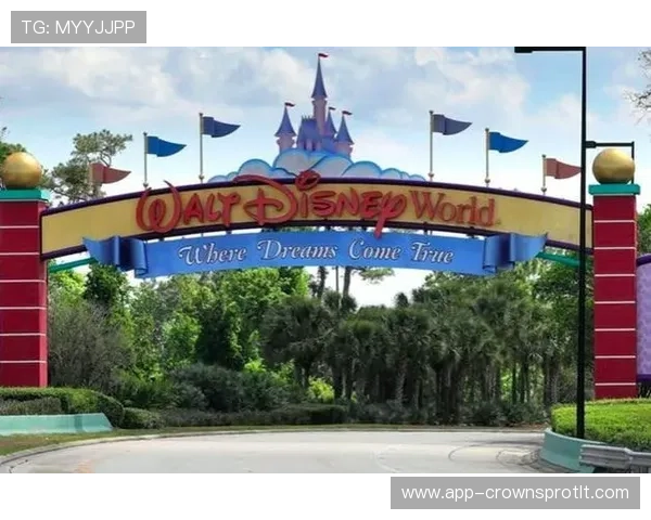 勒布朗球馆旁边开了家超豪车咖啡厅，这日常真不是普通人的世界