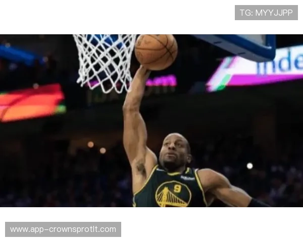 乔丹·普尔无球跑动提升投射效率拉开库里防守空间